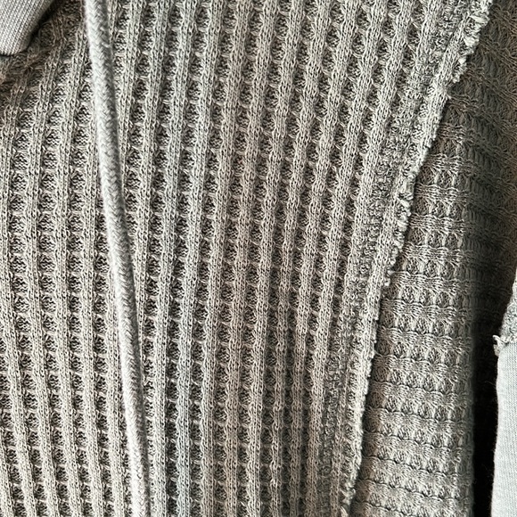 Time and Tru hoodie waffle knit front size medium - Picture 4 of 4